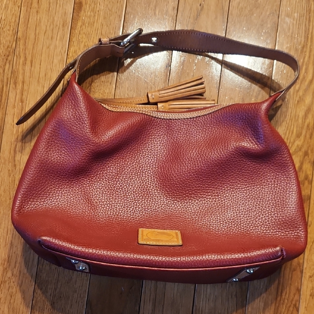 Dooney & Bourke Red Pebble Leather Hobo Shoulder Bag Tassel Adjust Strap P-007
